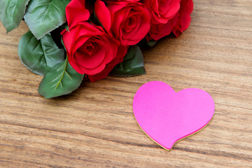 Fototapeta na wymiar Red roses for Valentine's Day