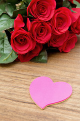 Obraz na płótnie Canvas Red roses for Valentine's Day