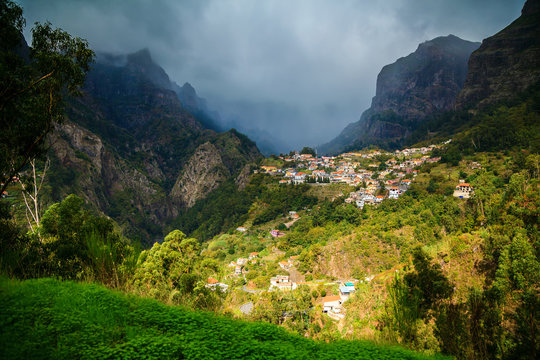 mountain village Curral das Freiras