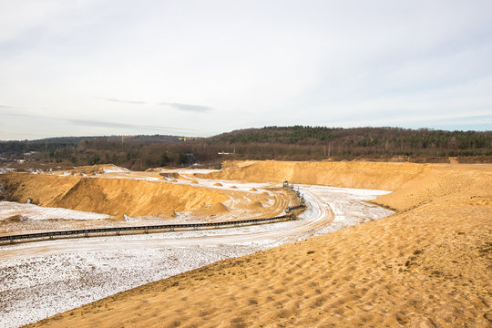 Kiesgrube, Kiesabbau