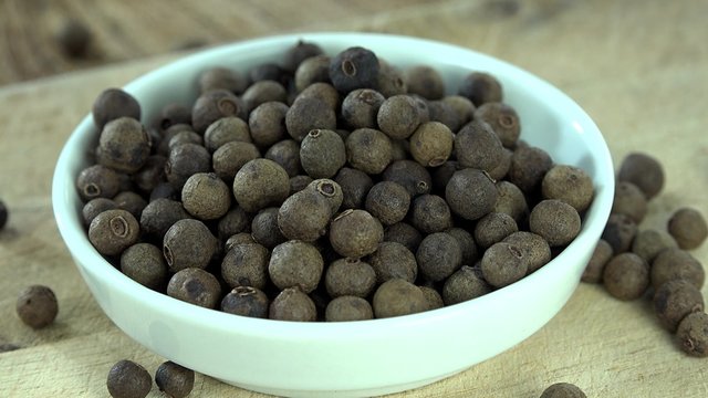 Portion of Allspice (rotating 4K footage; not loopable)