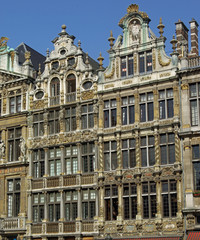 Fototapeta na wymiar Bruxelles, maisons flamandes sur la Grand-Place, Belgique