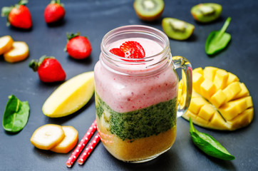 Mango Spinach kiwi strawberry banana smoothie