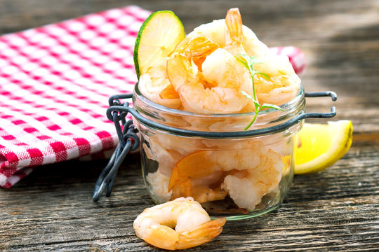 Cooked shrimps