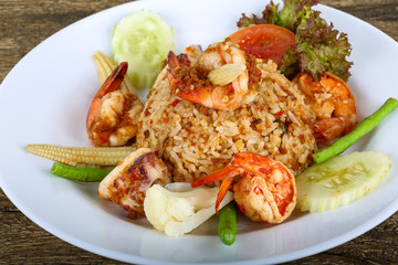 Fried rice with seafood