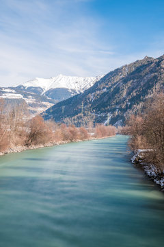 Fluss Inn bei Ried im Oberinntal