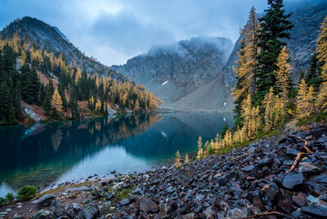 Blue Lake, Autumn, North Cascades region - Powered by Adobe