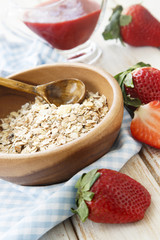 Muesli with strawberries