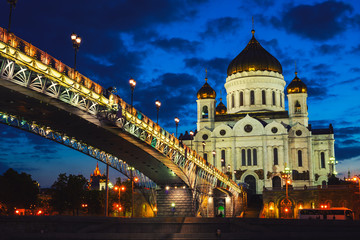 Fototapeta na wymiar Cathedral of Christ the Savior, Moscow