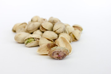 roasted pistachios