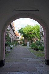 Durchgang zum Füchtingshof in Lübeck