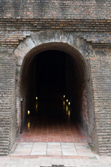 Fototapeta na wymiar thai temple, tunnel in wat umong, chiang mai, travel