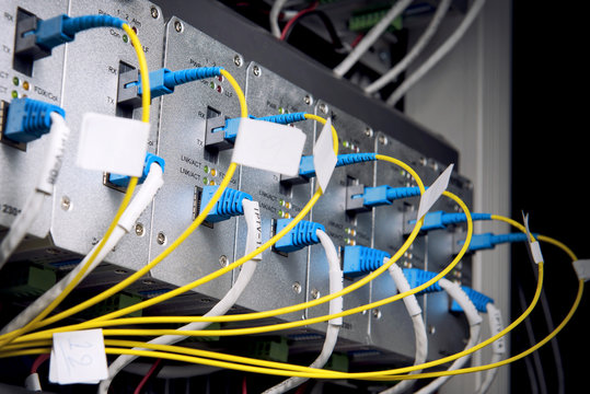 Fiber optic and UTP on core network switch