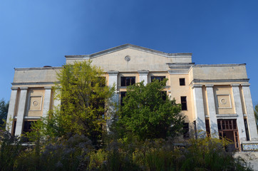 Fototapeta na wymiar Abandoned industrial complex. Kiev, Ukraine