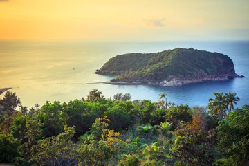 Obraz premium Island ko ma at ko pan gan