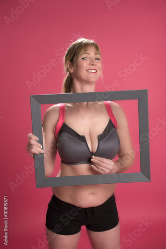 Busty sport bra Erotic computer wallpapers
