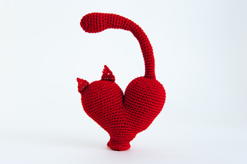 Knitted cat Valentine's Day