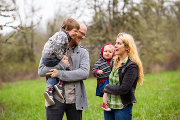 Fototapeta premium Family Lifestyle Portrait Outdoors