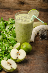 Delicious green smoothie