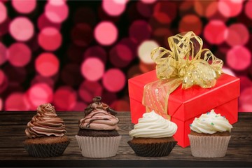 Cupcake.