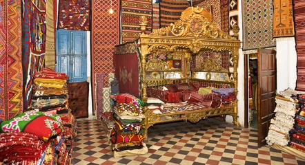Photo sur Aluminium Tunisie Tunisia. Tunis - Medina. Inside carpets store (Palais d'Orient)