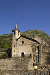 Fototapeta na wymiar Church of Sant Andreu of Tavascan village , Lleida province, pyrenees mountains, Spain