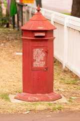 Fototapeta na wymiar Historic mailbox guilford
