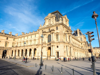 Fototapeta na wymiar Museum de Louvre