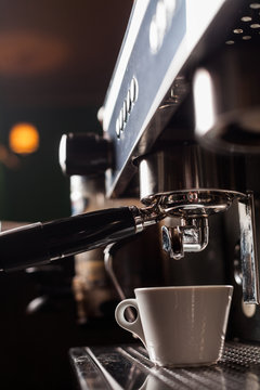Espresso making machine