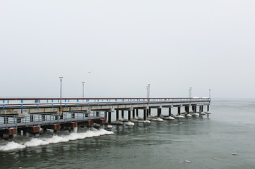 Fototapeta na wymiar Palanga bridge in winter 