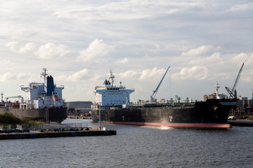 Fototapeta premium Tankers in Fort Lauderdale