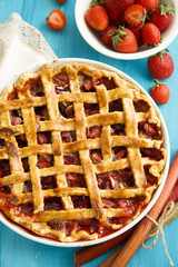 Strawberry and rhubarb lattice pie