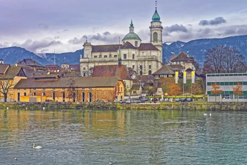 Deurstickers Waterfront of St Ursus Cathedral in Solothurn © Roman Babakin