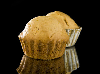 cupcake and metal shape