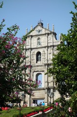 Fototapeta na wymiar The ruins of St. Paul's church built in the historic center of Macau (Macao)
