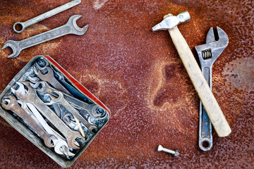 Old Rusty Repair Tolls Set - 101914210