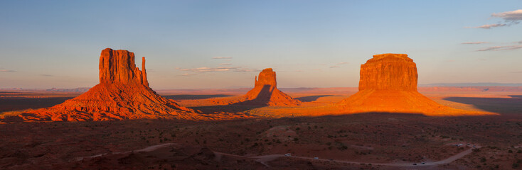 Monument Valley Sunset
