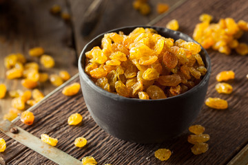 Organic Dried Golden Raisins