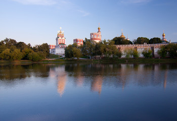 Fototapeta na wymiar Novodevichy convent at sunset