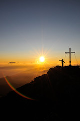 Sonnenaufgang in den Alpen