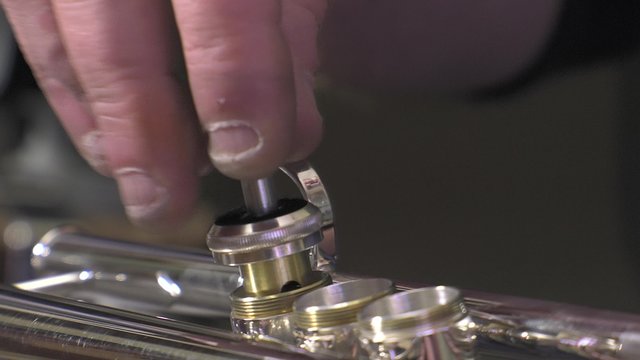 placing and testing of a piston from trumpet
