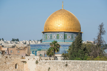 Fototapeta na wymiar Dome of the Rock shrine in Jerusalem city, Israel