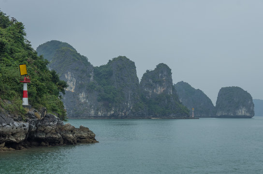 Beautiful limestone mountain scenery Ha Long Bay, North Vietnam.