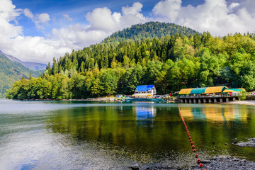Fototapeta na wymiar Picturesque Alpine lake Ritsa, Abkhazia.