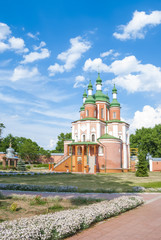 Fototapeta na wymiar Trinity Cathedral (17th century) Gustynsky Monastery in Chernihi
