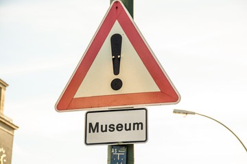 Schild 68 - Museum - obrazy, fototapety, plakaty