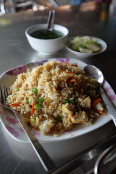 Buddhistische Kloster und Tempelanlagen in Mandaley in Myanmar 