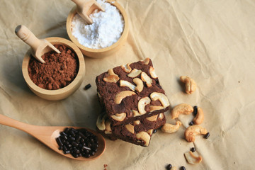 Chocolate brownie with cashew nuts