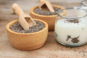 chia seed and yogurt smoothies