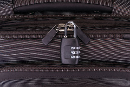 Number combination padlock